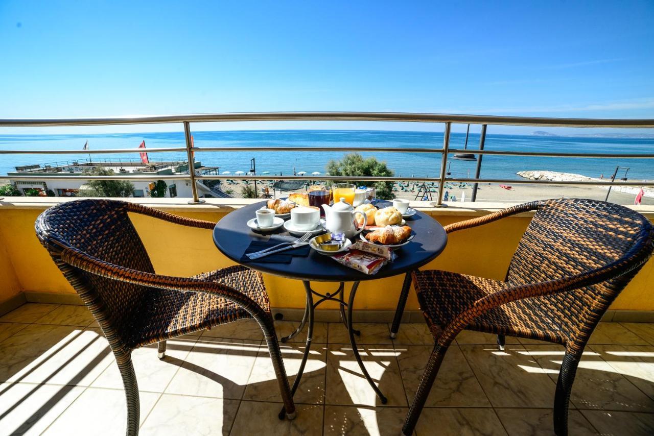 Hotel Panoramico 스카우리 외부 사진